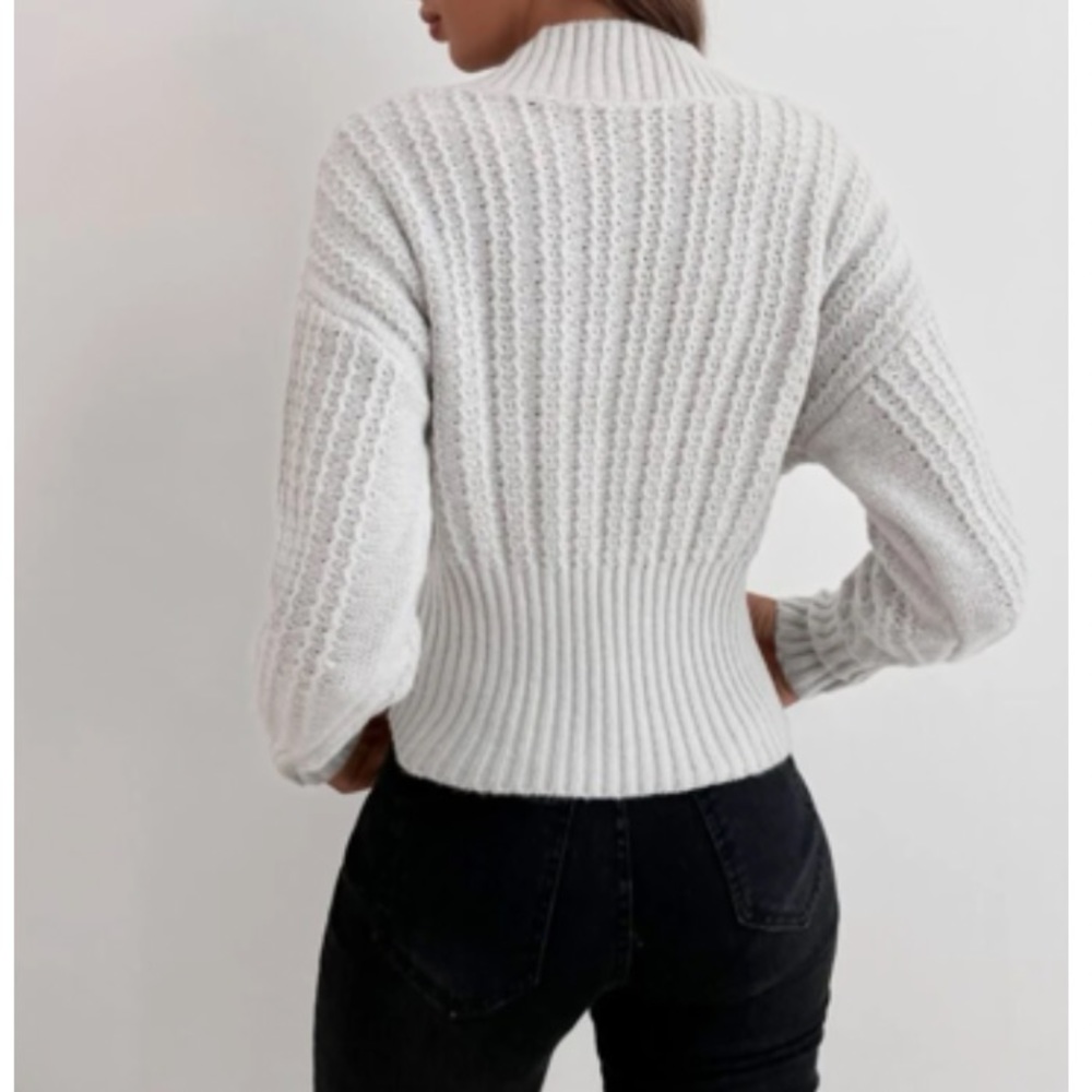 Cozy V neck wrap sweater - Picture 10 of 15